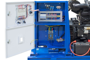 Дизельный генератор ТСС ЭД-60-Т400 с АВР в погодозащитном кожухе на прицепе 025402 фото