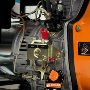 Дизельный генератор DAEWOO DDAE 6000XE DDAE 6000XE 4-х тактный фото