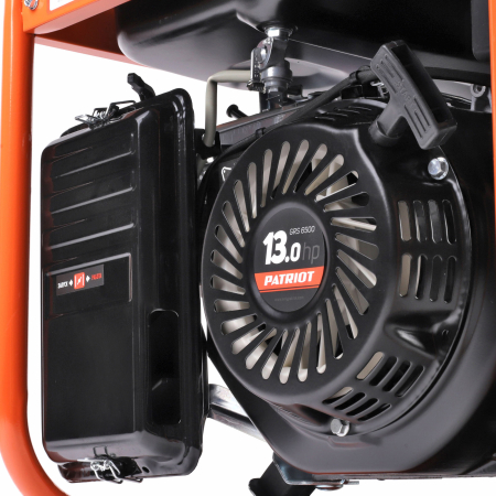 Бензиновый генератор  GRS 6500