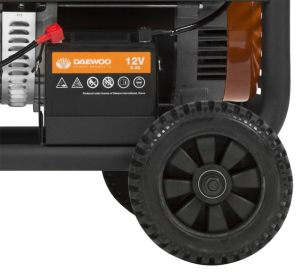 Бензиновый генератор DAEWOO GDA 7800E-3  фото