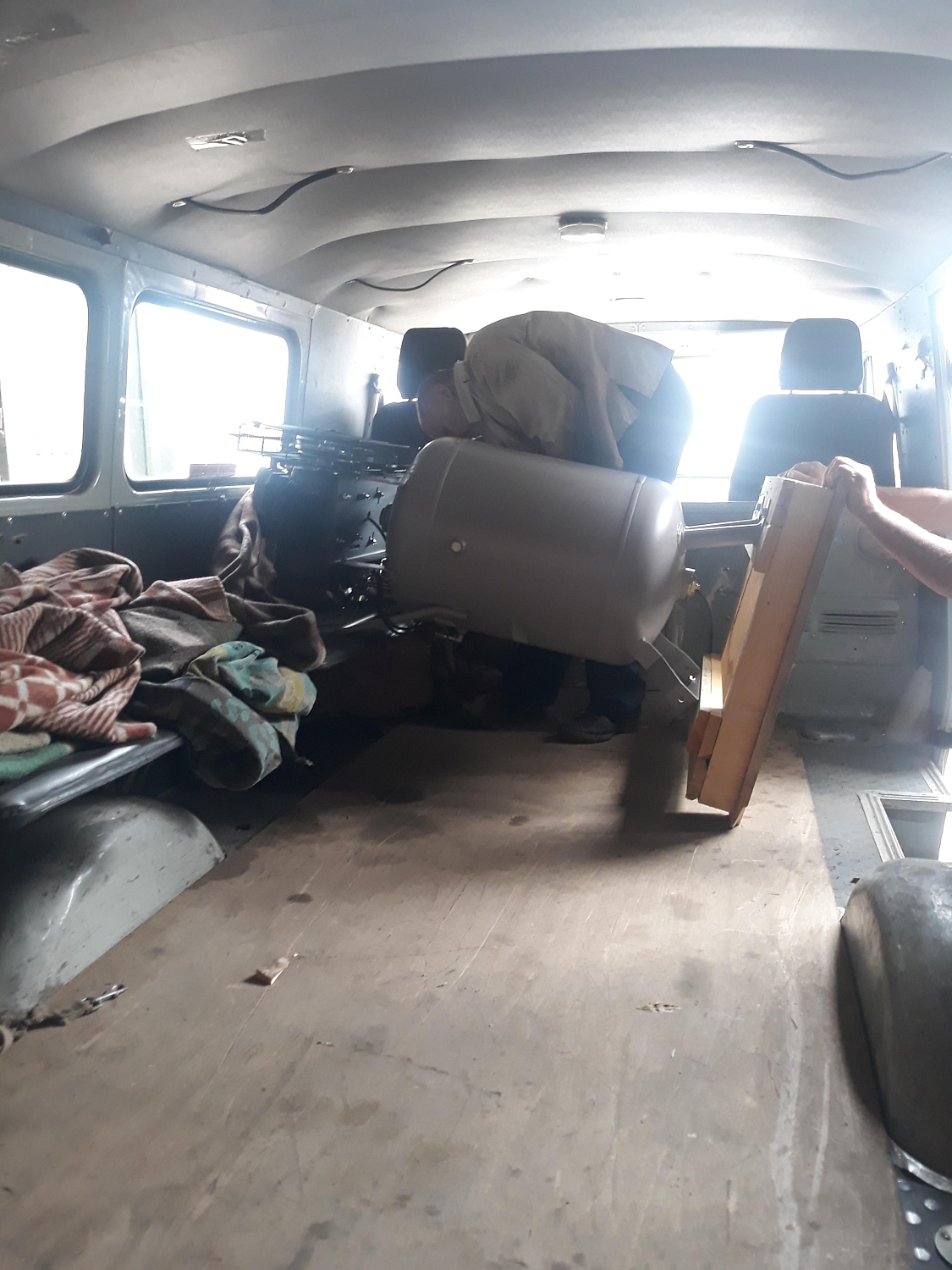 Отгрузка клиенту вертикального компрессора