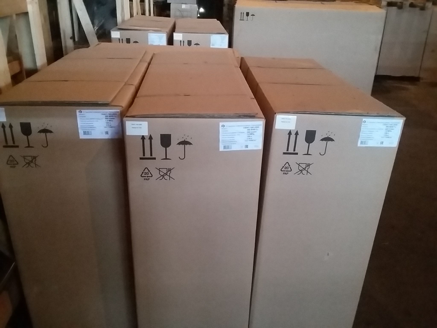 Поступление компрессоров на склад в Ростове-на-Дону