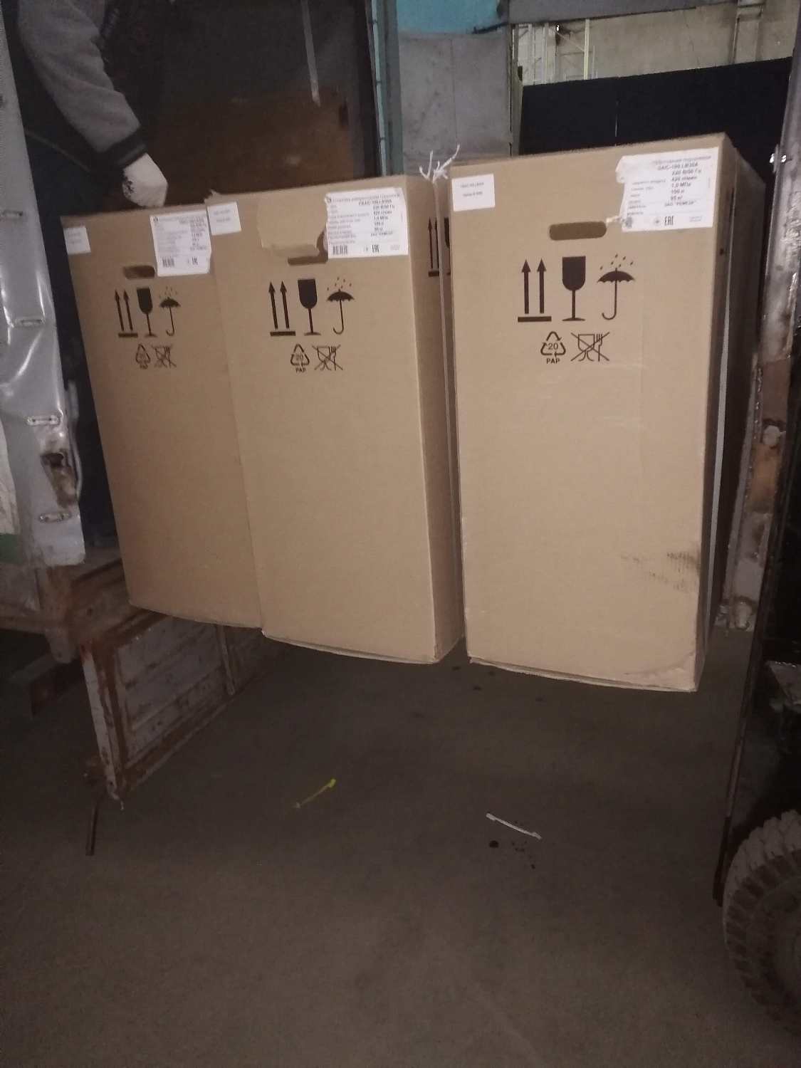 Пополнение склада в Воронеже компрессорами СБ4/С-100.LB30 Пополнение склада в Воронеже компрессорами СБ4/С-100.LB30