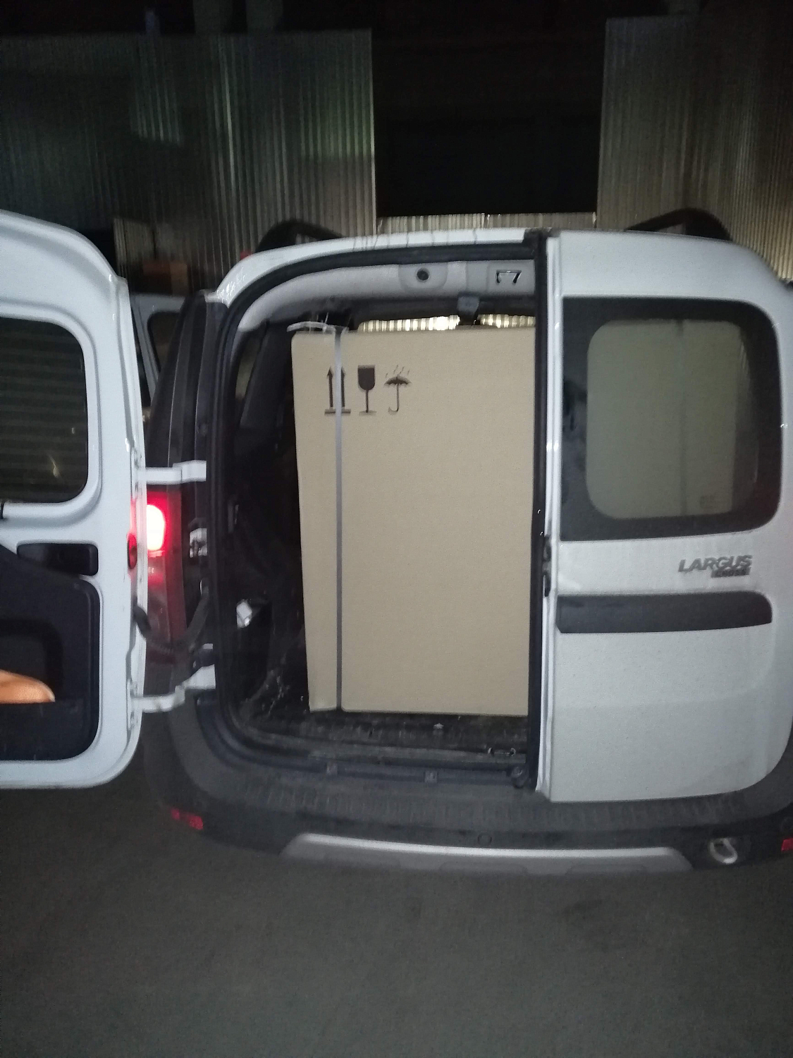 Отгрузка дилеру компрессора LB30A