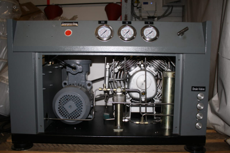 Поршневой компрессор  КВД-ГС-3.5