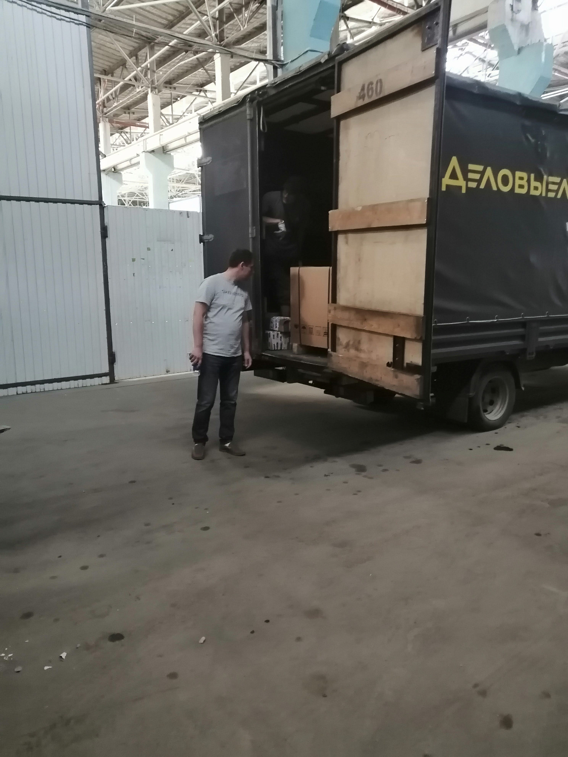 Пополнение склада в Воронеже компрессорным оборудованием Пополнение склада в Воронеже компрессорным оборудованием