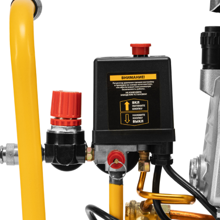 Поршневой компрессор  DC1500/24