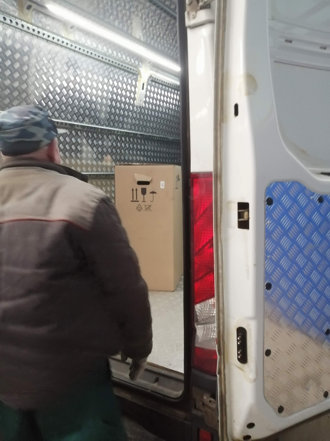 Отгрузили дилеру СБ4/С-100.LB40