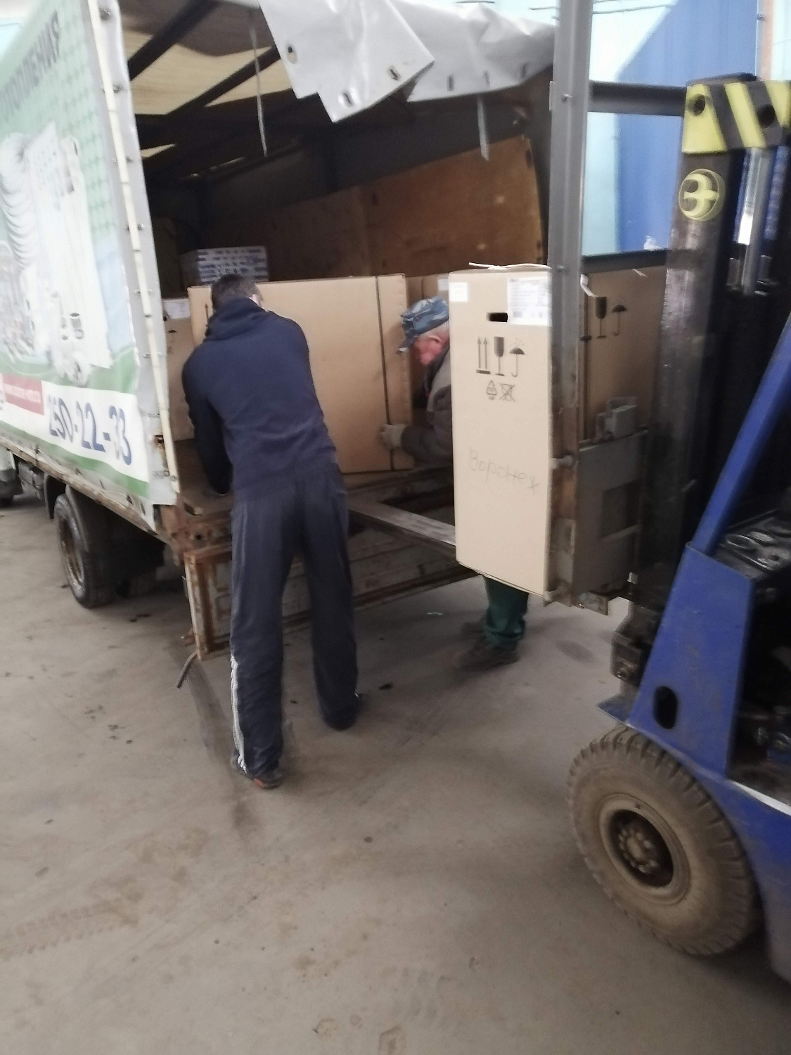 Пополнение склада ВПК в Воронеже компрессорами Пополнение склада ВПК в Воронеже компрессорами