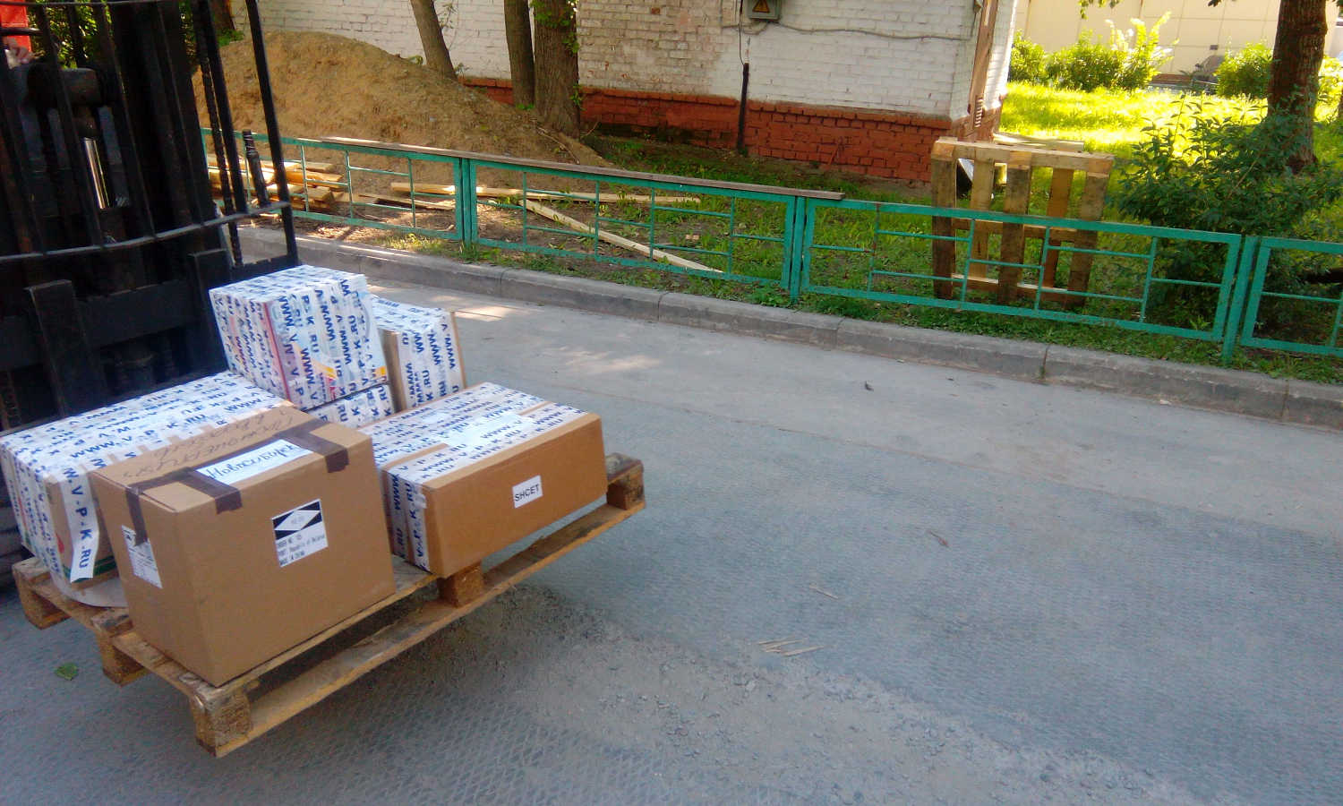 Отгрузка поршневых компрессоров, головки и запчастей Отгрузка поршневых компрессоров, головки и запчастей