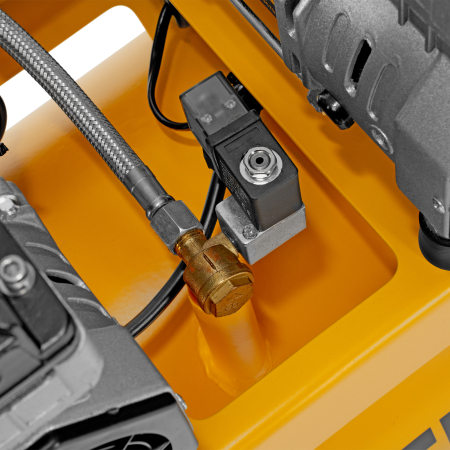 Поршневой компрессор  DLS 1500/50