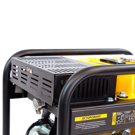 Бензиновый генератор  GT-2500iF