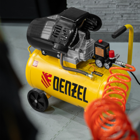 Поршневой компрессор  DCV1800/50